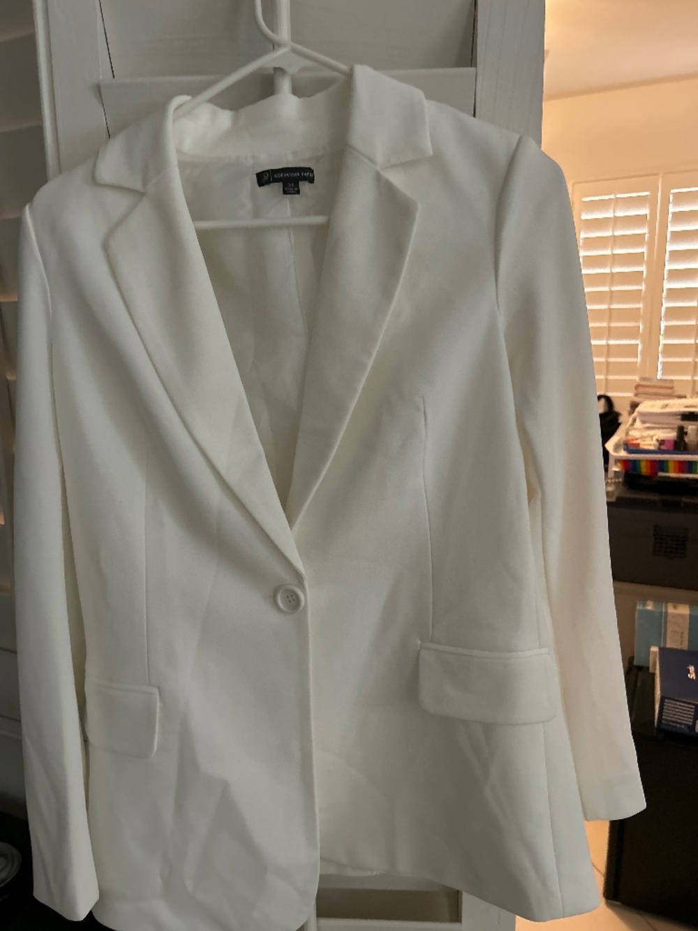 Adrianna Papell white blazer XSp